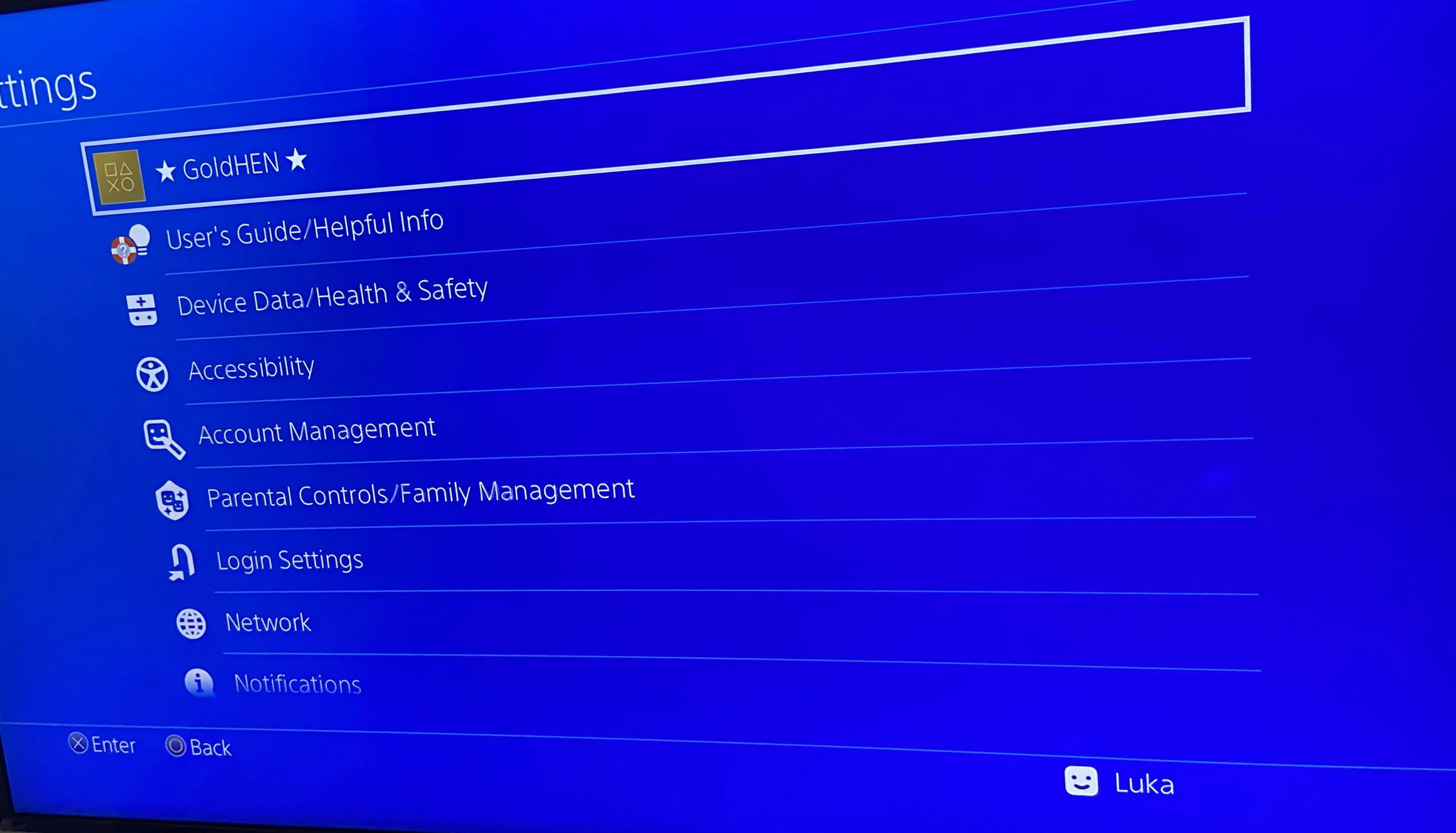 PlayStation 4 Settings menu showing GoldHEN status